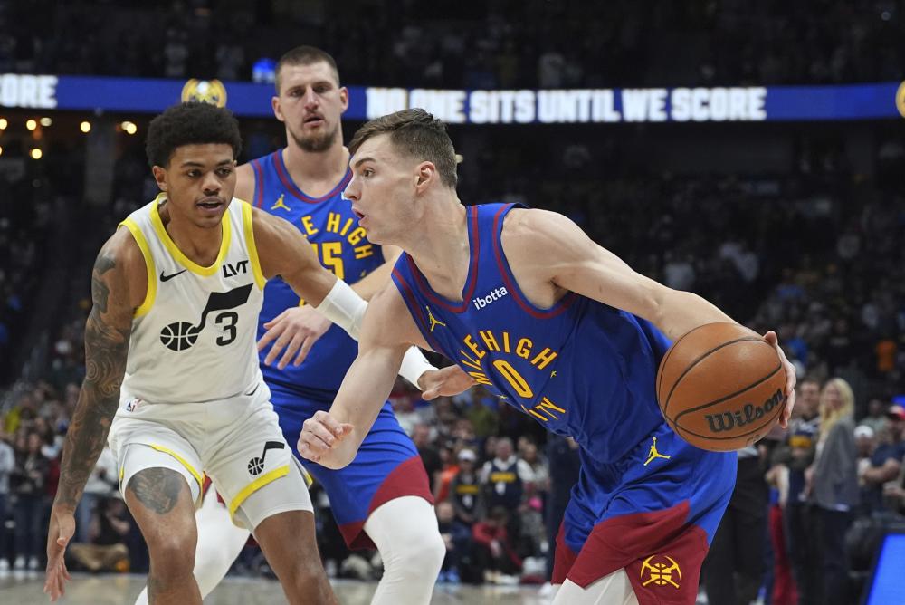 她却在欧洲 她却在欧洲